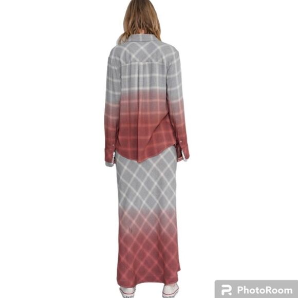 Le Superbe Eddie Long Sleeve Pearl Snap Button Down Shirt in Dipped Plaid Sequin - Picture 2 of 15